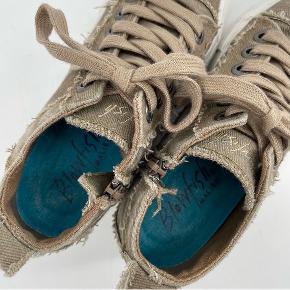 Blowfish Malibu Melondrop Lace-Up Sneaker Taupe Smoked Twill 6 - Picture 8 of 8